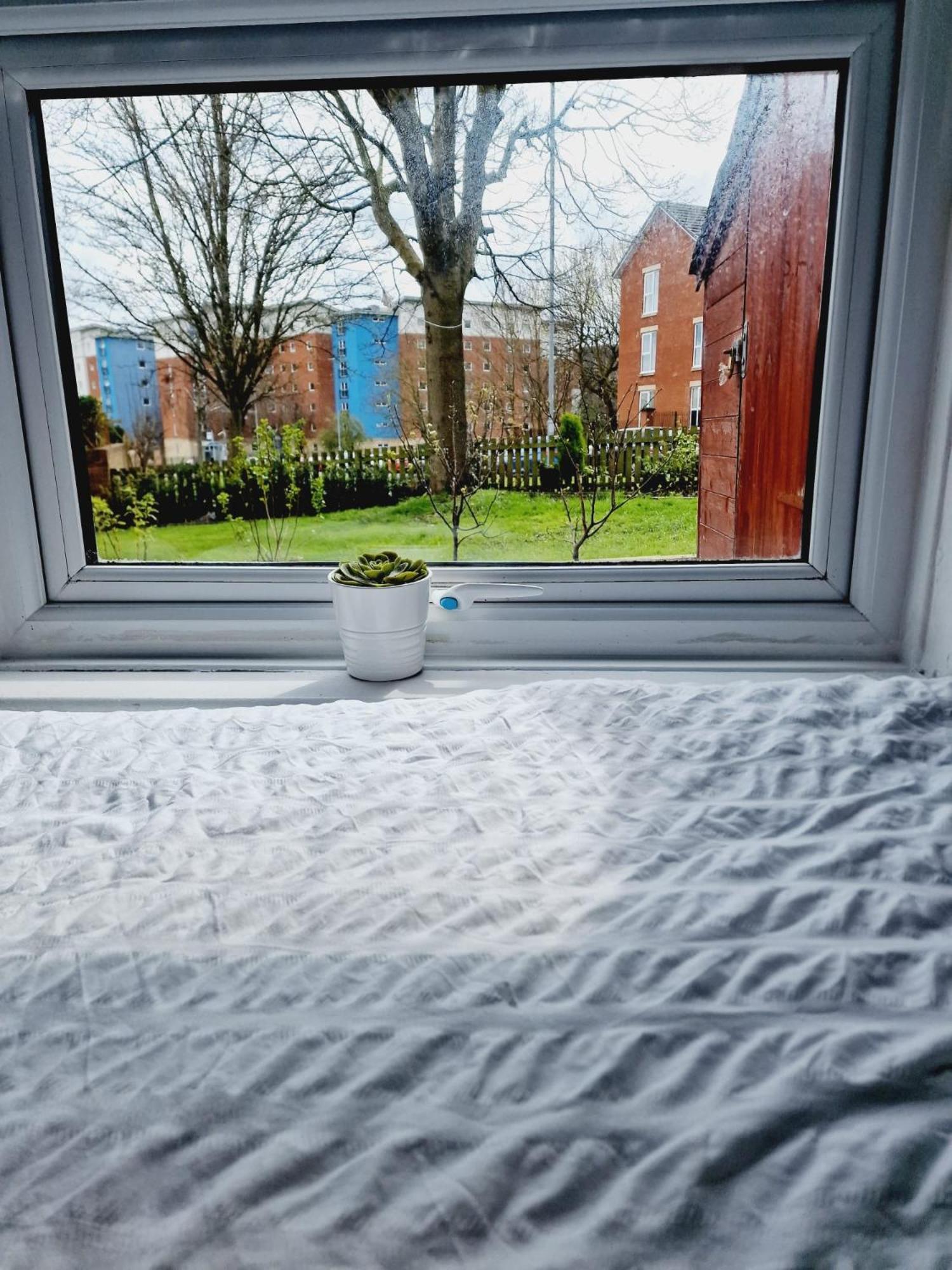 Apartamento 2 Bedroom Cozy Chambers With Free Parking Leeds (West Yorkshire)